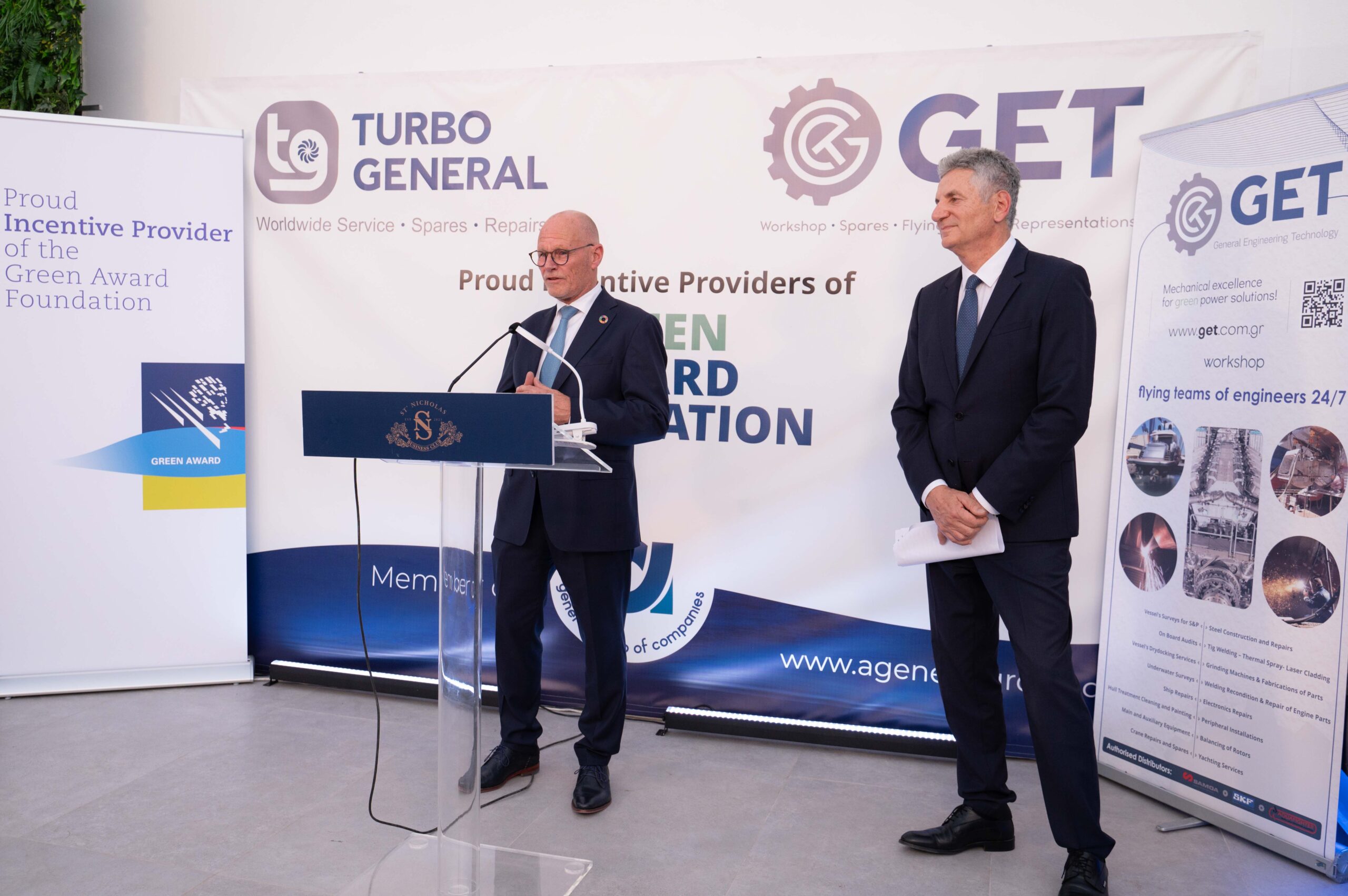 Award Ceremony of Turbo General (2)